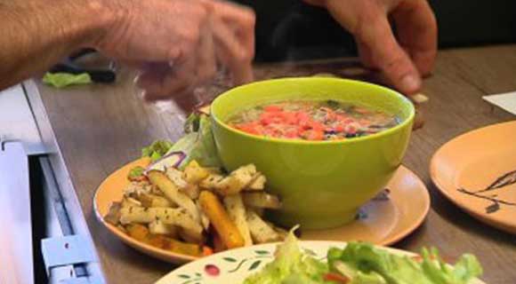 Création de VEGETAYELLE (Restaurant Vegan) 3 presse toulouse france 3 vegan bio restaurant